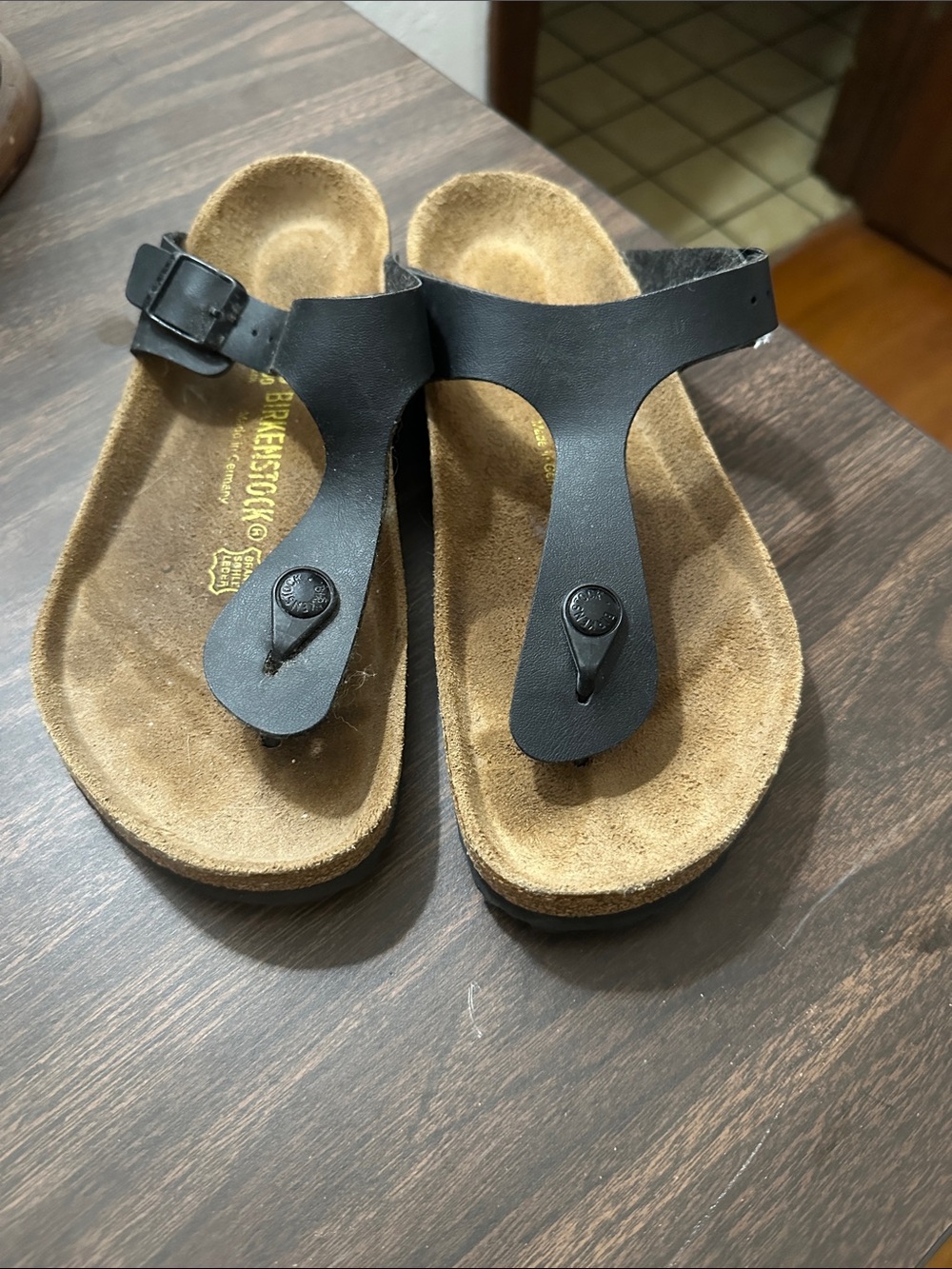 Birkenstock Black T-strap Cork Footbed Sandals Gizah size 39